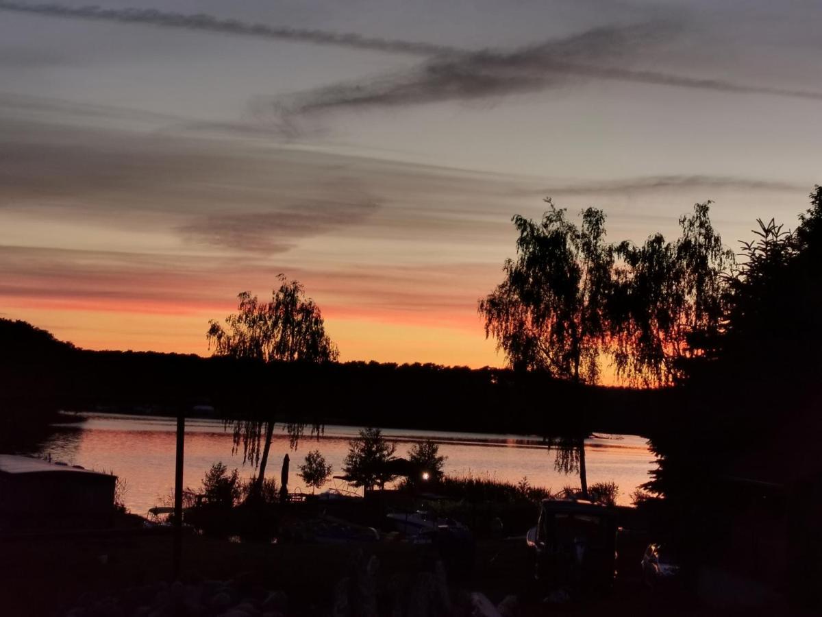 Zlota Rybka Lubniewice Hotel ภายนอก รูปภาพ