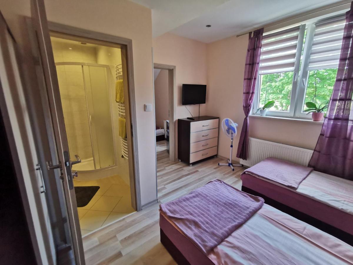 Zlota Rybka Lubniewice Hotel ภายนอก รูปภาพ